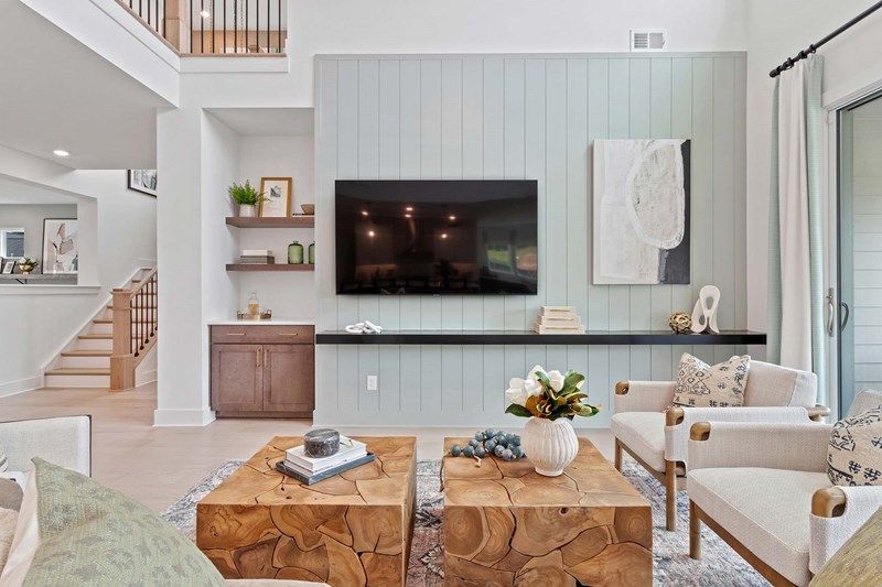 The Wynstone - Living Room