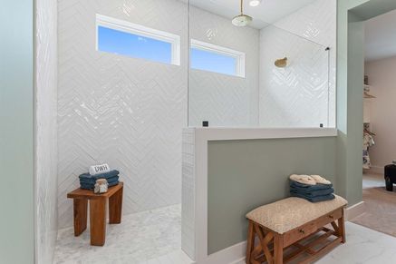 The Wynstone - Owner's Bath