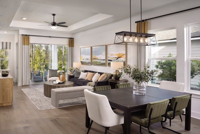 The Swindell - Living Room