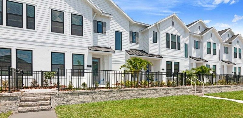 Emerald Landing at Waterside at Lakewood Ranch - Towns