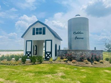 Redden Farms Entrance