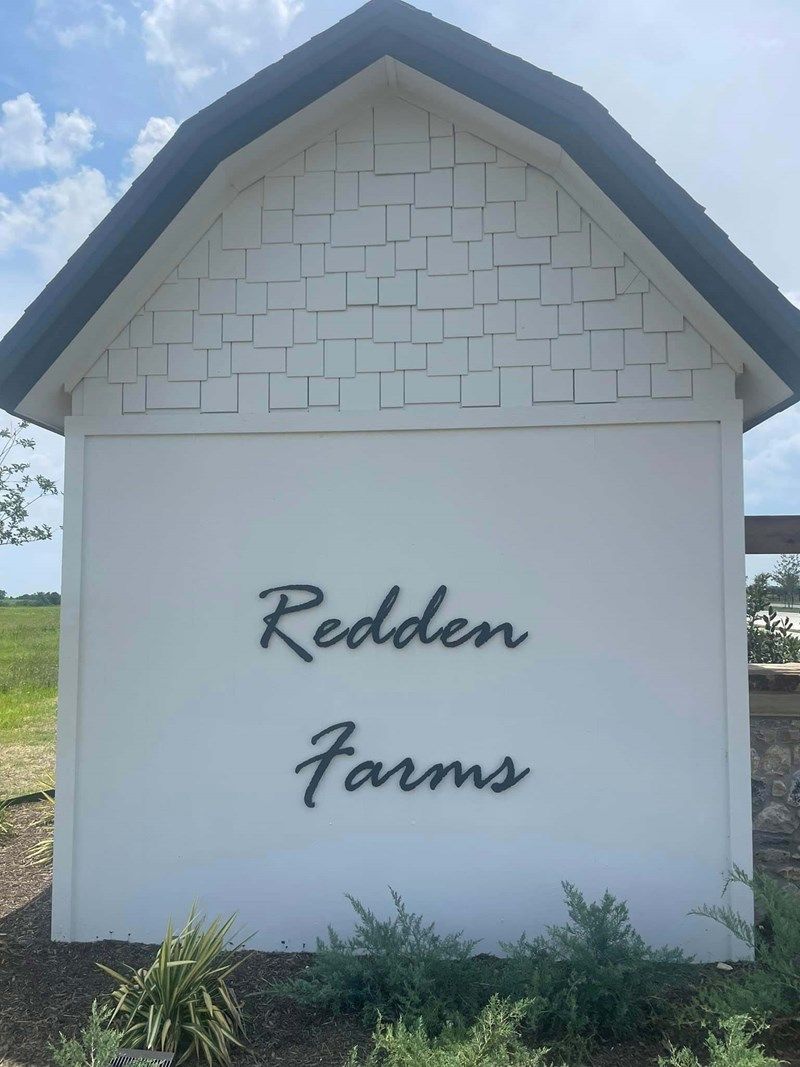 Redden Farms Entrance