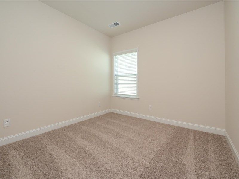 The Almaden - Bedroom