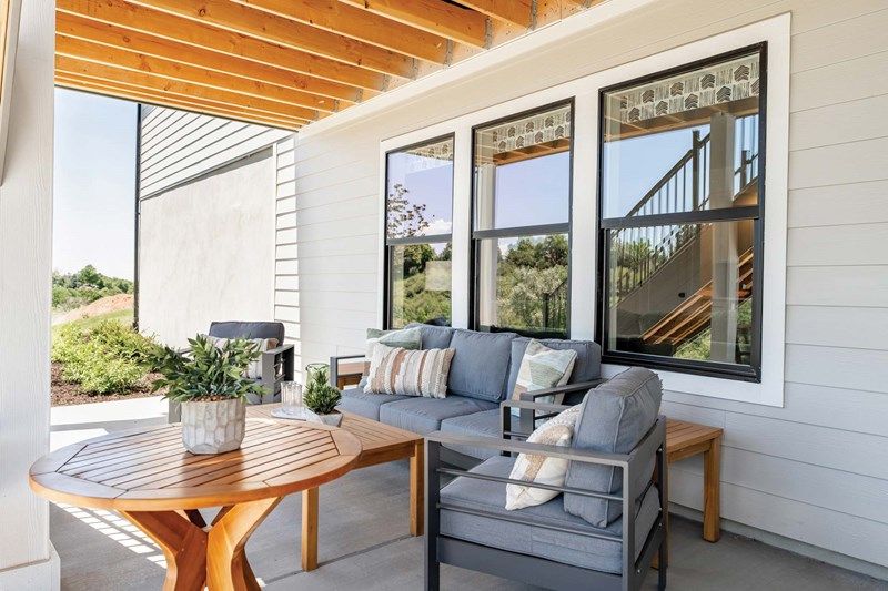 The Hawthorne - Covered Patio