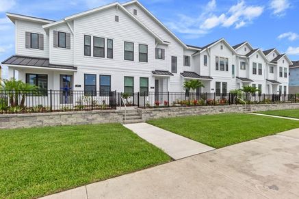 Emerald Landing at Waterside at Lakewood Ranch - Street View