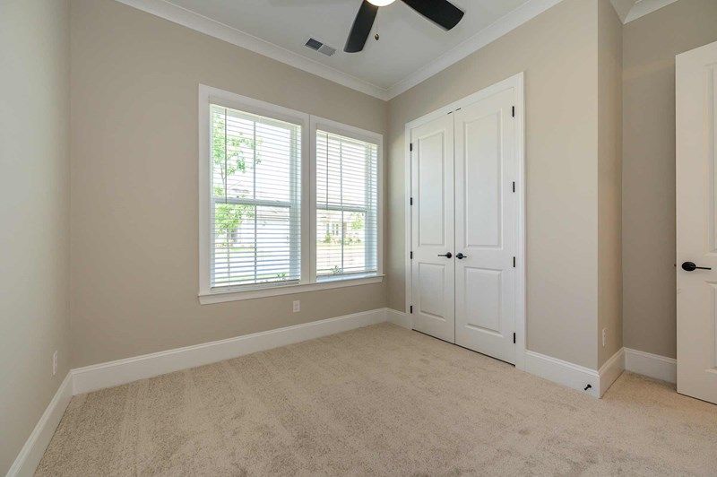 The Venture - Bedroom
