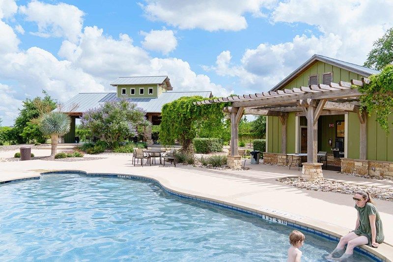 The Crossvine - Pool