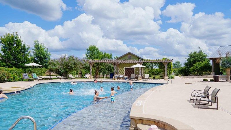 The Crossvine - Pool