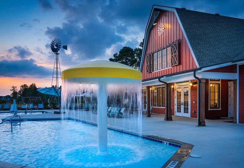 Serenity - Recreation Center Pool
