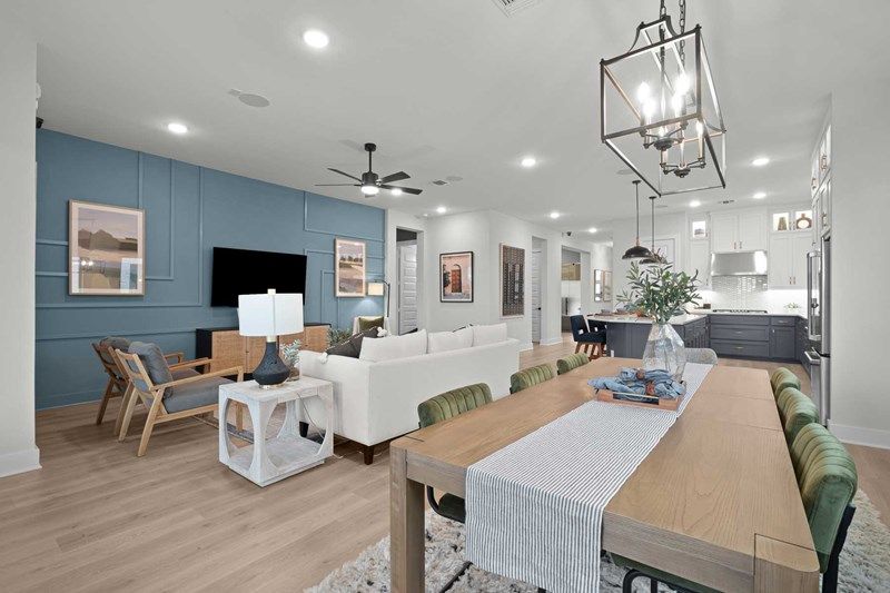 The Blueboonet - Dining Room