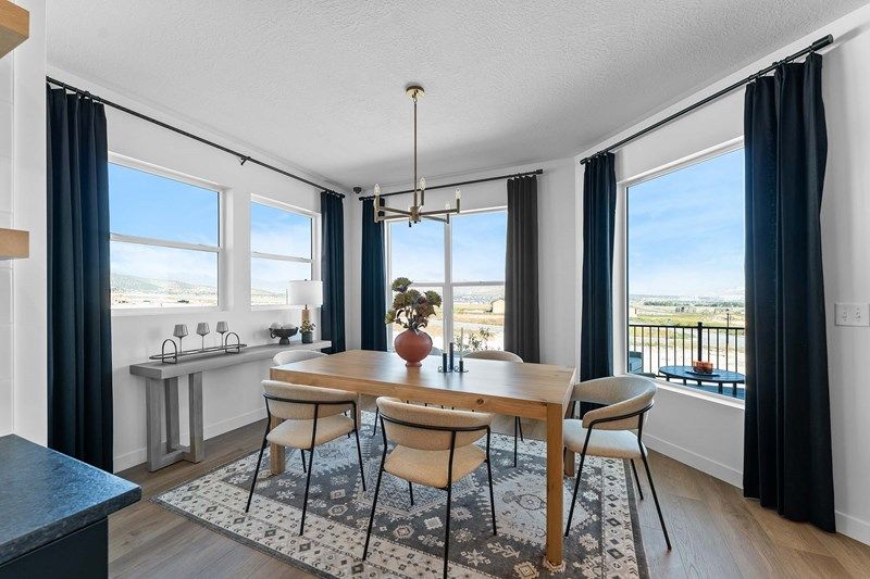 The Cedarbark - Dining Room