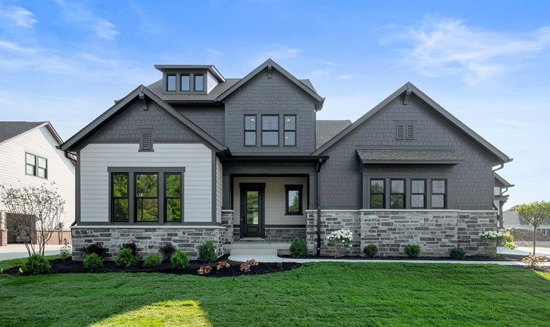 The Stradlin - B Exterior