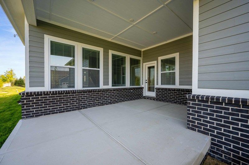 The Anthem - Covered Patio