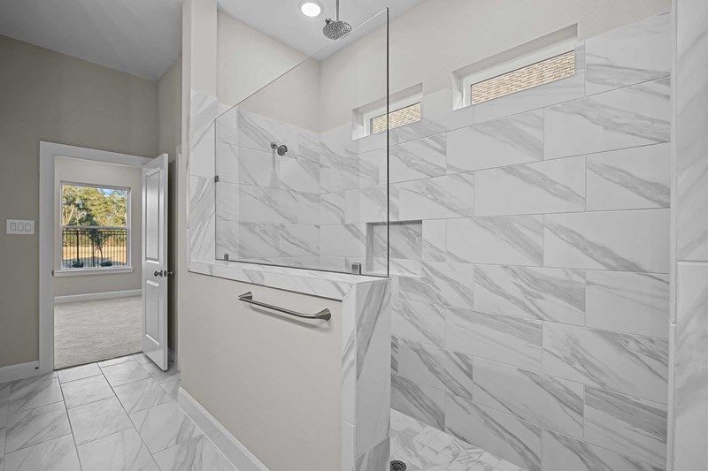 The Elson - Owner's Bath