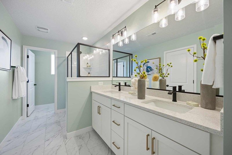 The Nelson - Owner's Bath