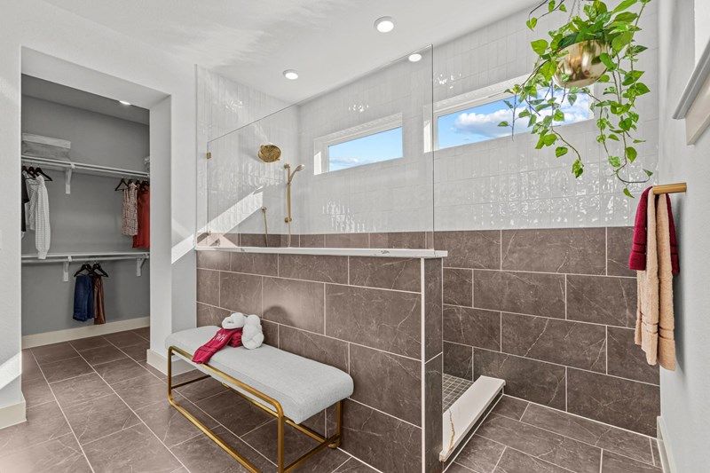 The Alderwood - Owner's Bath