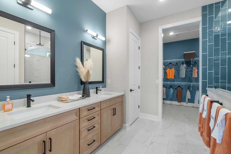 The Seahorse - Owner's Bath