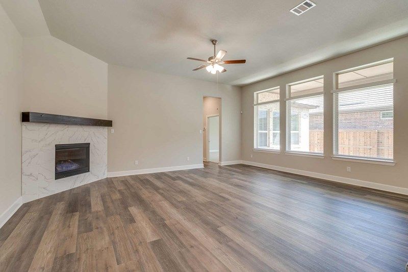 The RIverdale - Family Room