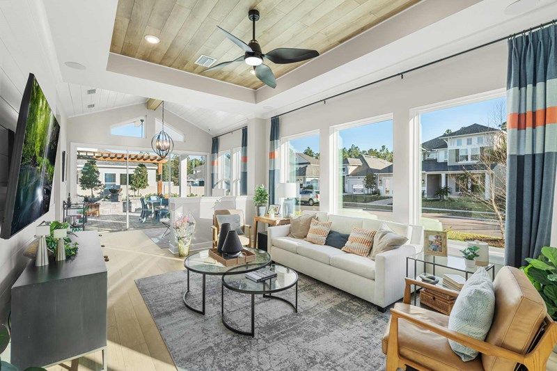 The Seahorse - Family Room