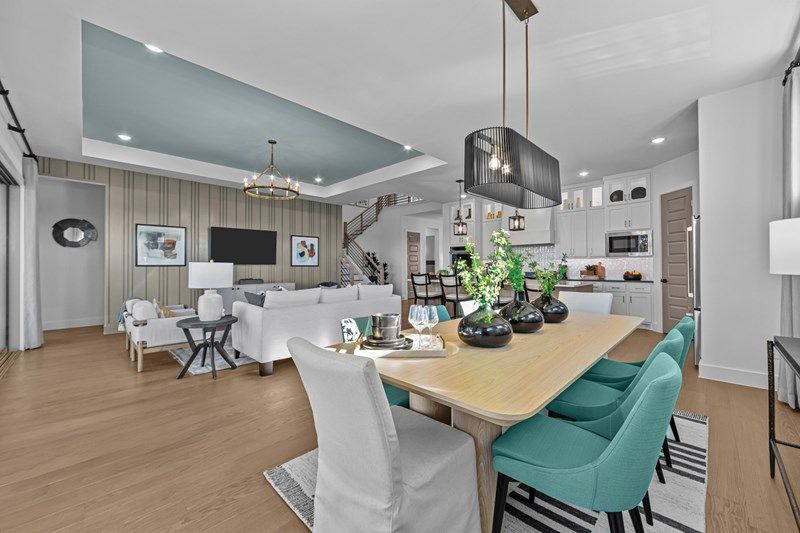 The Ivyglen - Dining Room