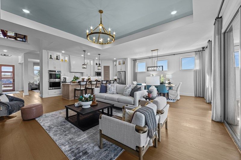 The Ivyglen - Living Room