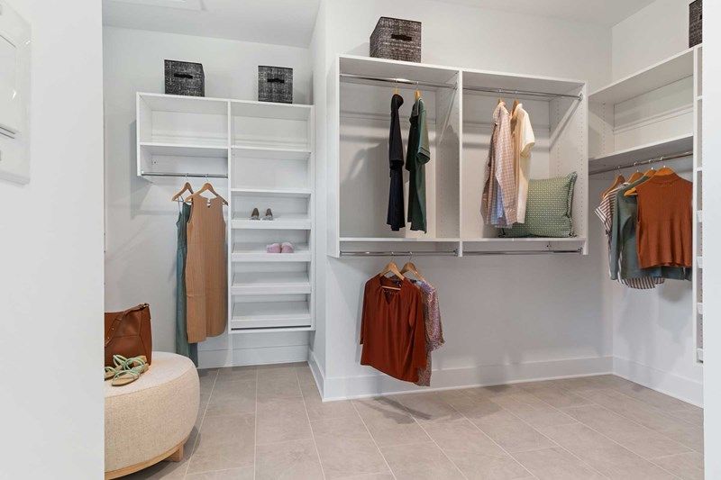 The Cartwright II - Owner's Closet