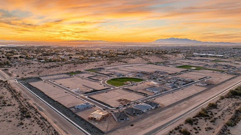 Sentiero at Windrose