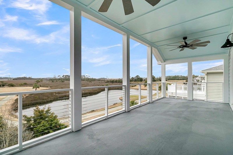 The Brentshire - Balcony