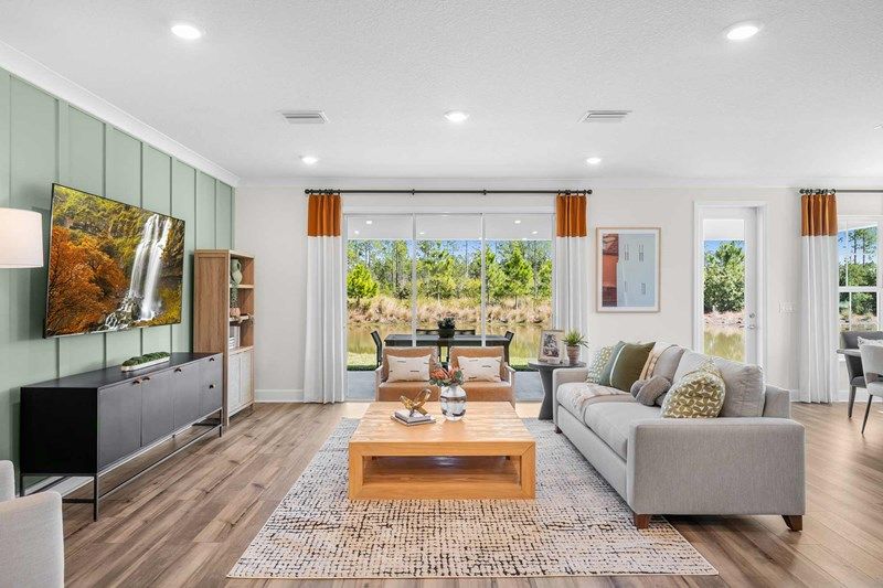 The Brasher - Family Room