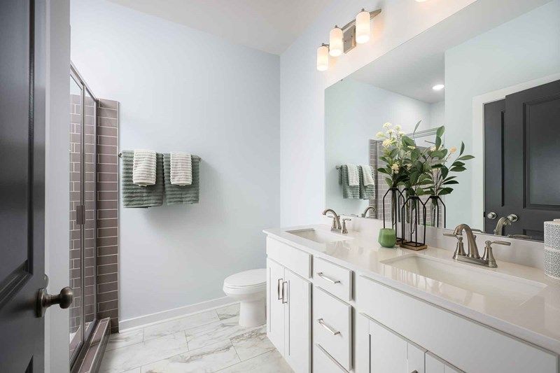 The Remely - Owner's Bath