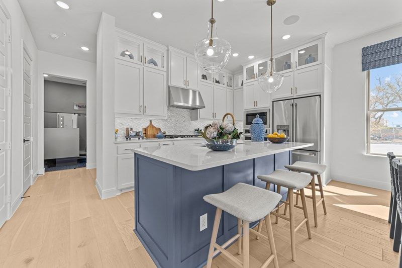 The Julien - Kitchen