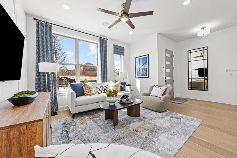 The Julien - Family Room