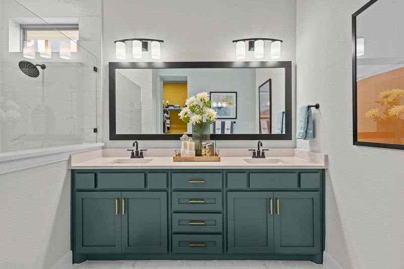 The Pemshore - Owner's Bath