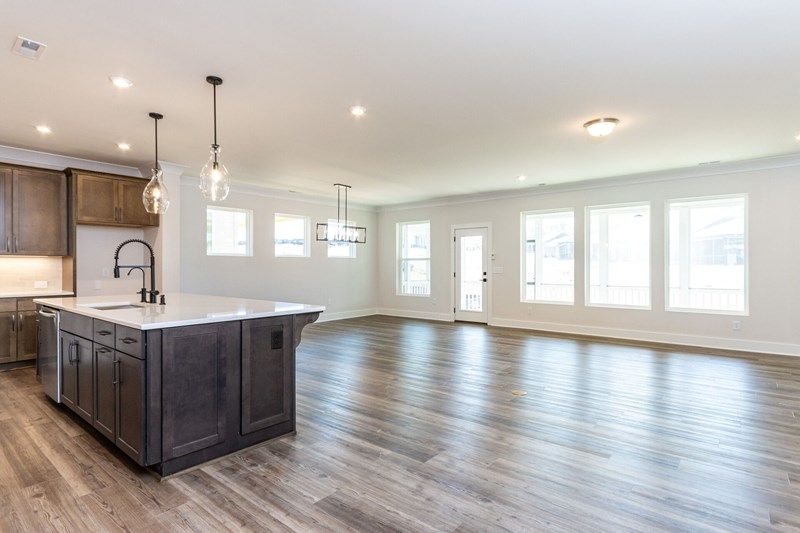The Arrowspring - Family Room