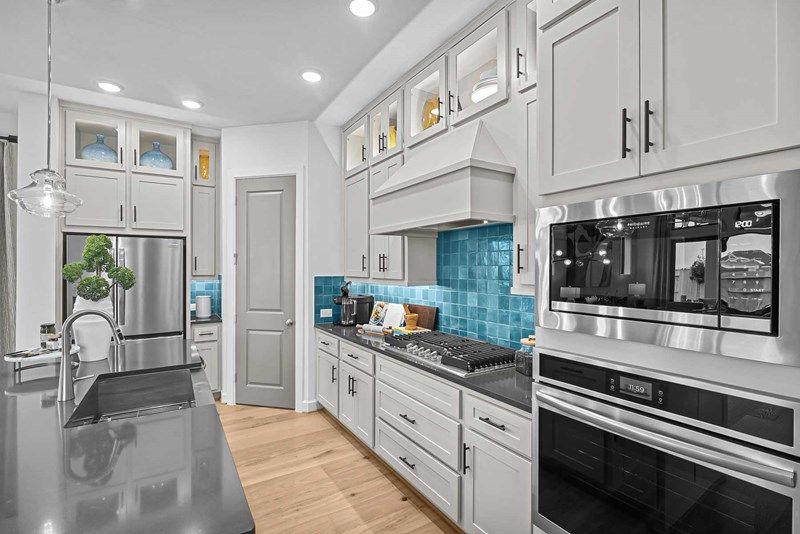 The Conroe - Kitchen