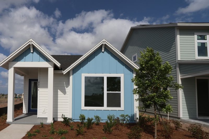 2938 Sailhouse Drive. Saint Cloud, FL 34771
