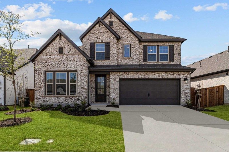 The Brays - L Exterior