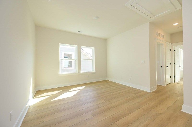The Wyngate - Bonus Room