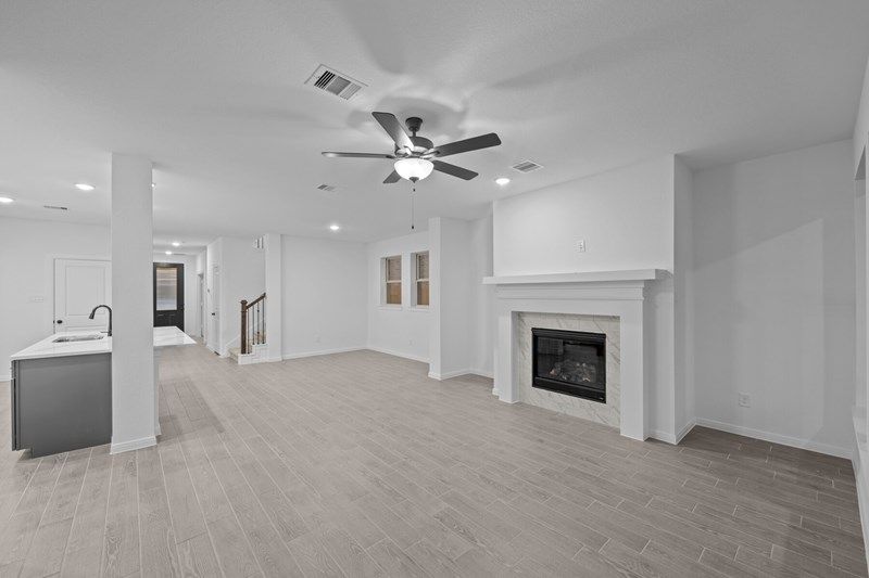 The Holly - Family Room