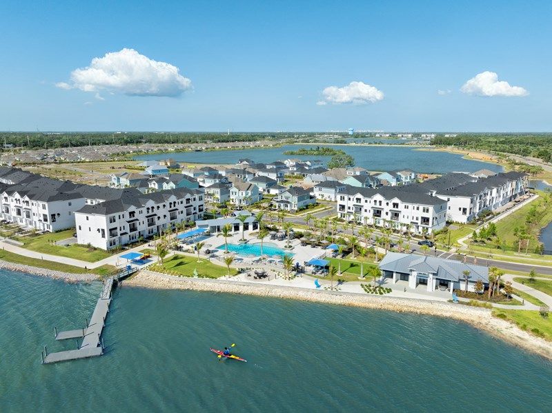 Emerald Landing at Waterside at Lakewood Ranch - Amenities