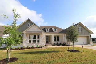 Roxbert - Headwaters 80' - Executive Series: Dripping Springs, Texas - David Weekley Homes