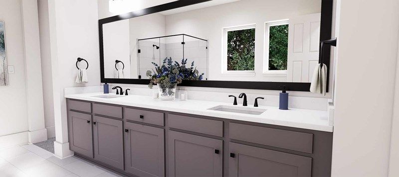 The Clover - Owner's Bath