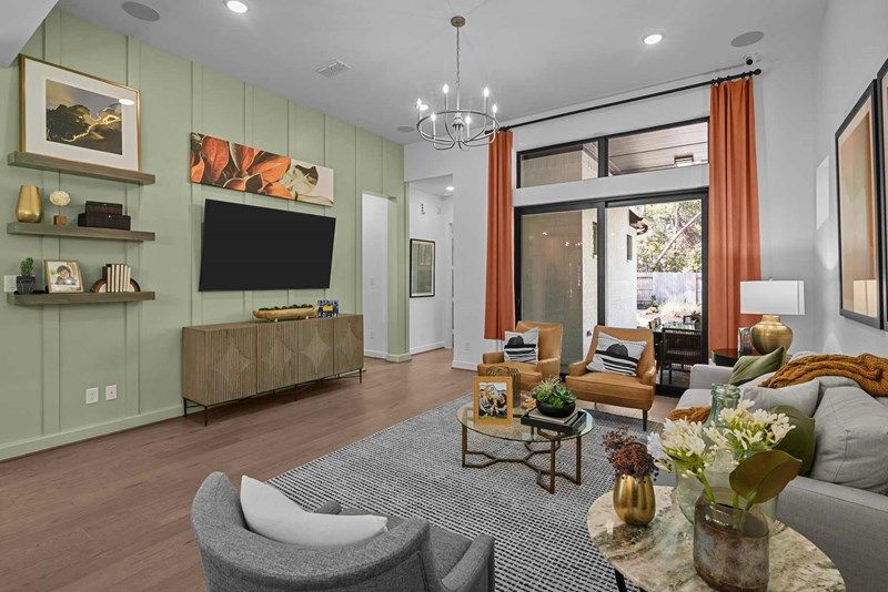 The Athens - Family Room