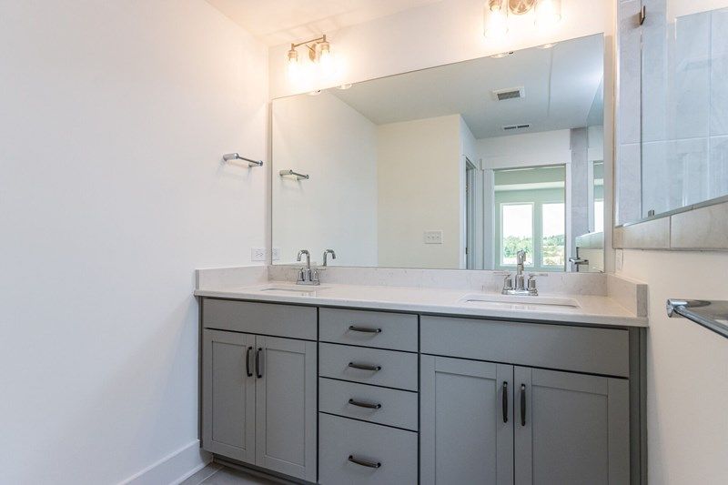 The Chestfield - Owner's Bath