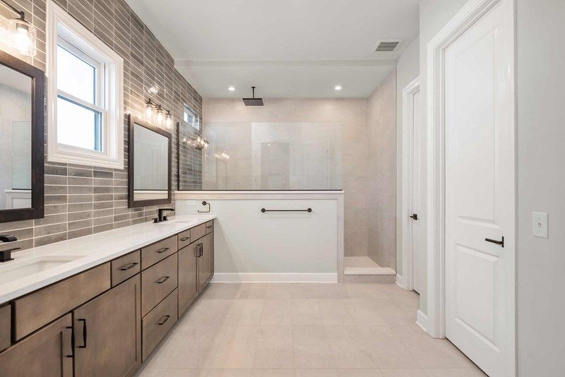 The Talbert - Owner's Bath