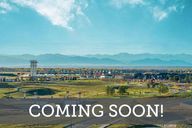 The Aurora Highlands The Pinnacle por David Weekley Homes en Denver Colorado