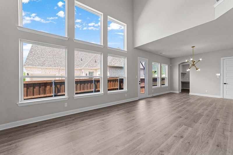 The Huntmere - Family Room