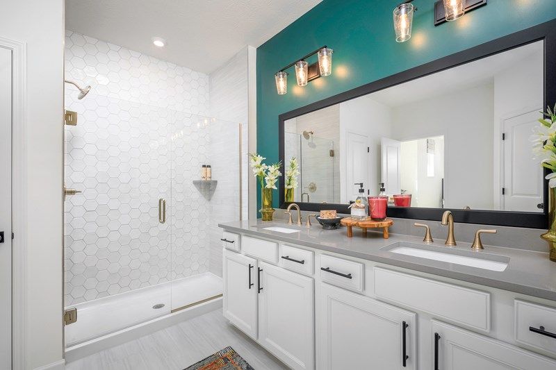 The Sterling - Owner's Bath