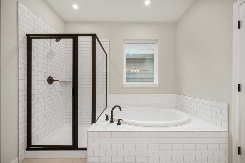 The Sandborn - Owner's Bath