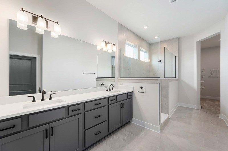 The Federal - Owner's Bath